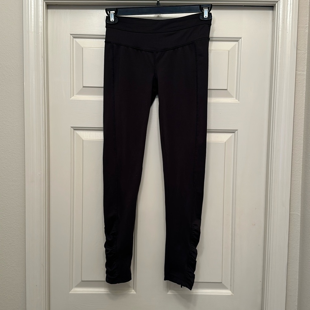 Jessica Simpson Active Leggings